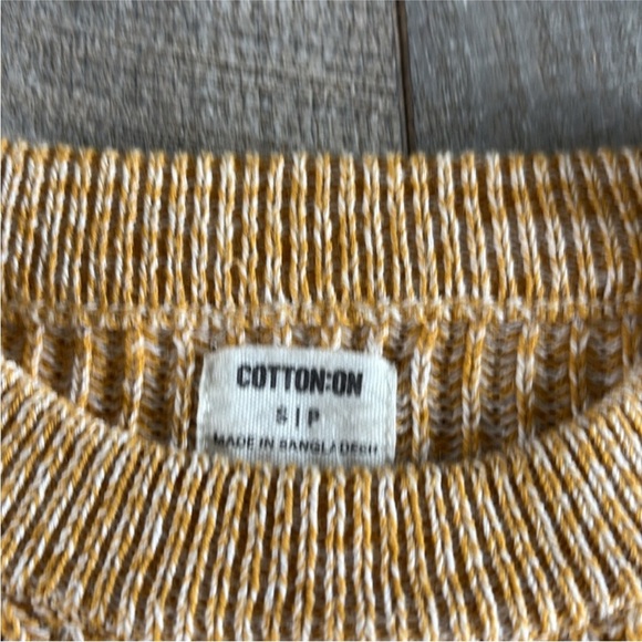 Cotton On Size Small Yellow Cropped Bohemian Style Sweater. - Picture 4 of 6